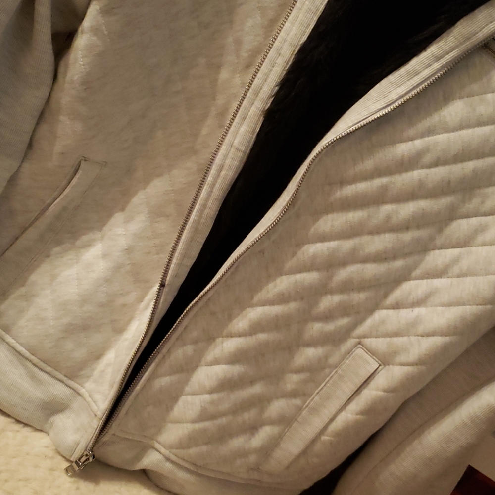 Jacket - Picture 3 of 6